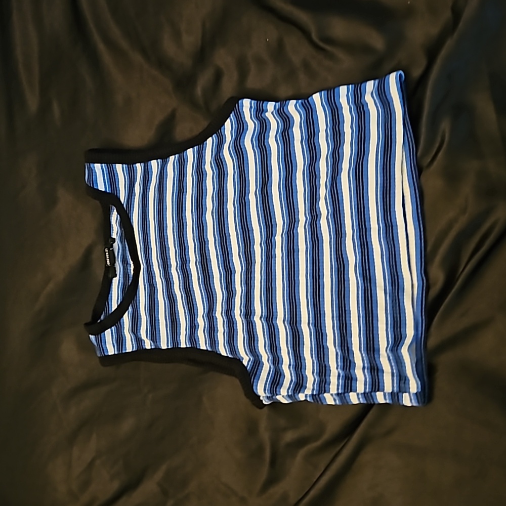 Cropped tank top